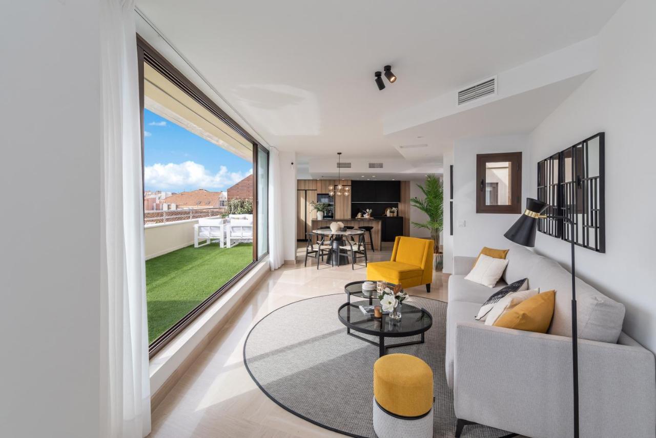 Exclusive Penthouse & Terrace By Ele Apartments Malaga Exterior photo